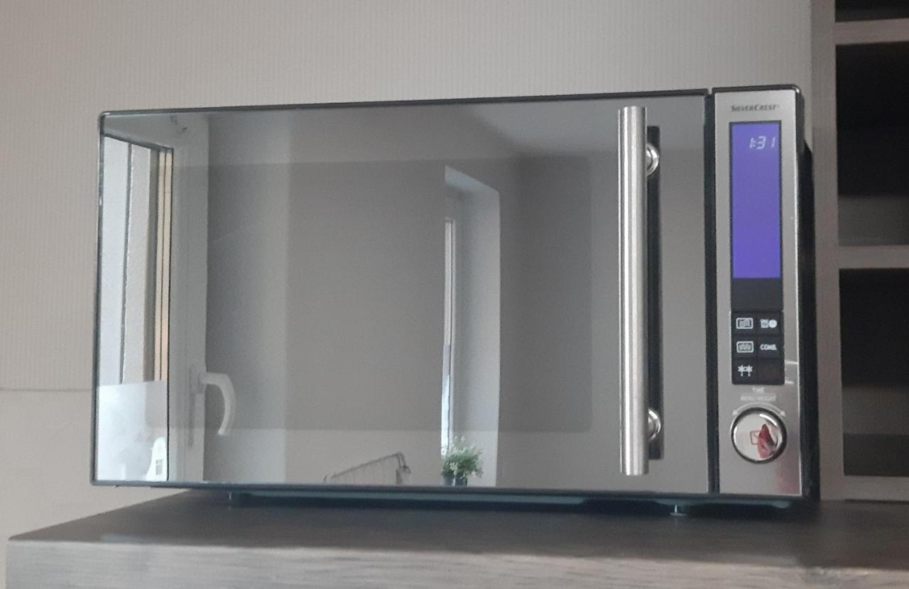 Design Maisonette - 24H Self-Check-In - Bis 7 Pers - In Direkter Weihernaehe - Parkplatz - Wifi - Balkon -Terrasse - Radwege Schiffweiler Dış mekan fotoğraf