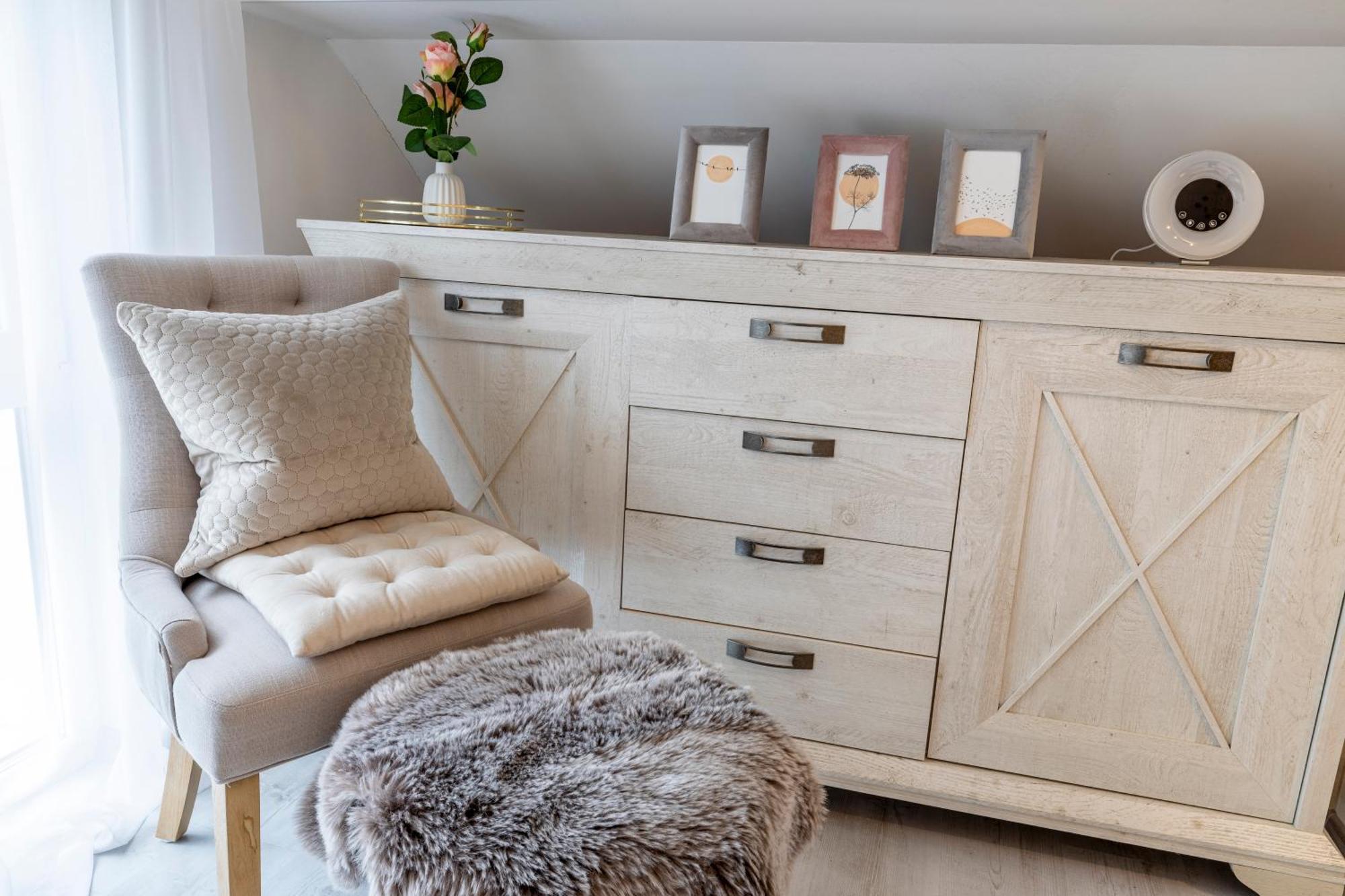 Design Maisonette - 24H Self-Check-In - Bis 7 Pers - In Direkter Weihernaehe - Parkplatz - Wifi - Balkon -Terrasse - Radwege Schiffweiler Dış mekan fotoğraf